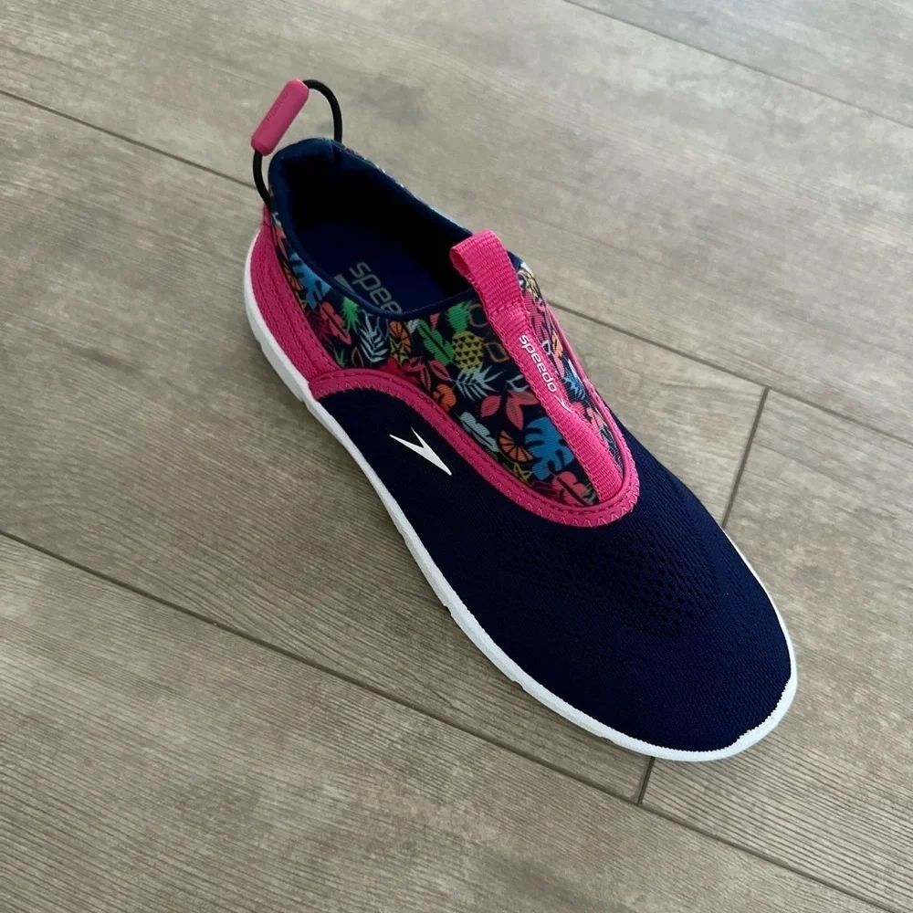 Speedo Junior Girls' Aquaskimmer Water Shoes size medium (2-3) new with tags